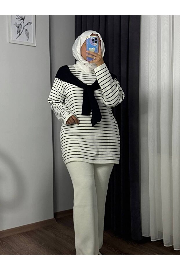 Women's Black Striped Double Knitwear Set with Shoulder Belt in White