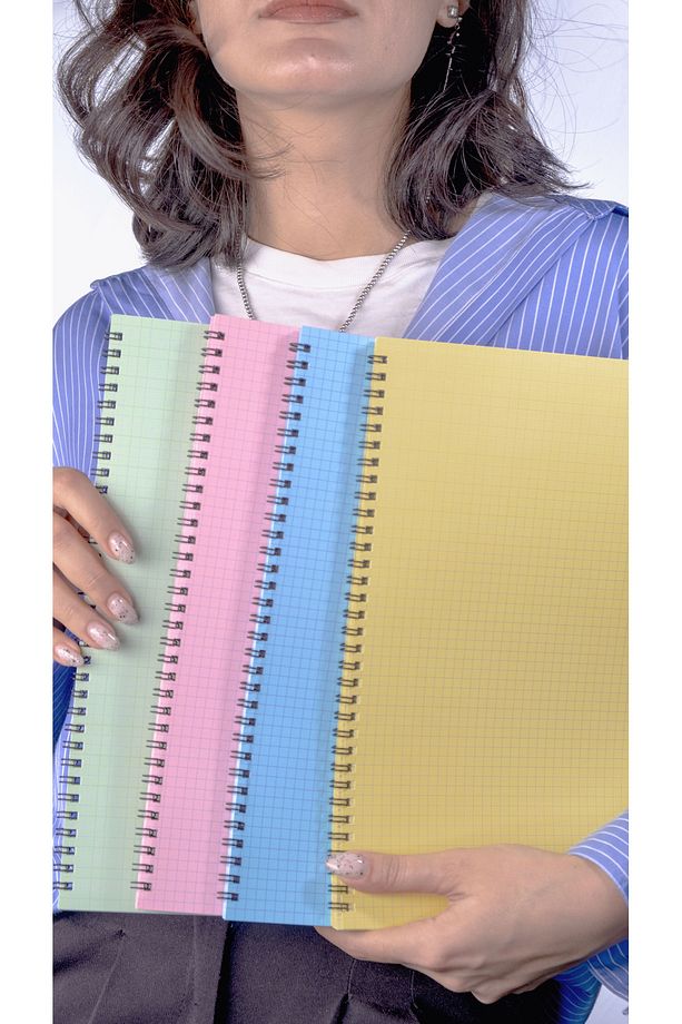A4 Spiralli Okul Defteri 50 Yaprak 100 Sayfa 4'lü Set - Kareli Defter - Renkli Defter - 3