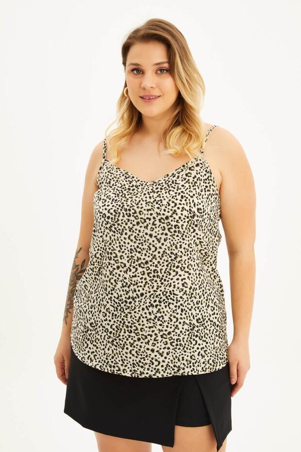 بلوزة منقوشة مع حزام حبل - 1