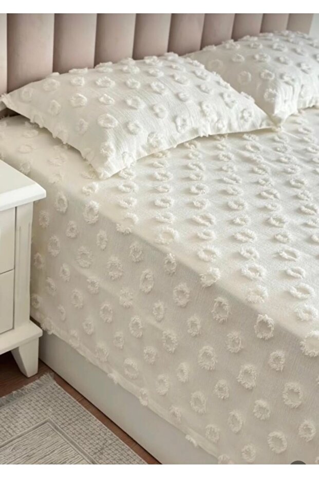 Double Pique Set with Pompom