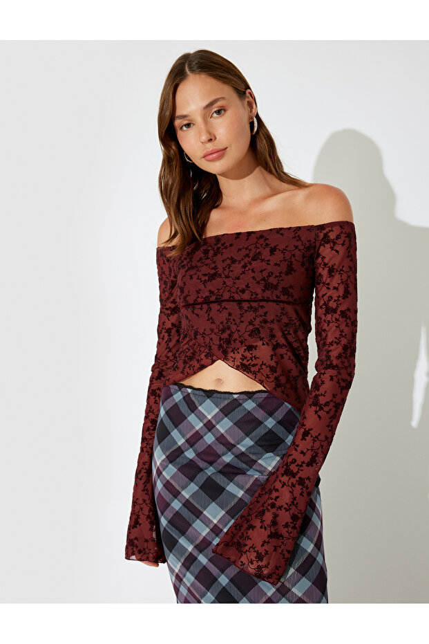 Boat Neck Floral Asymmetrical Cut Long Sleeve Tulle T-Shirt