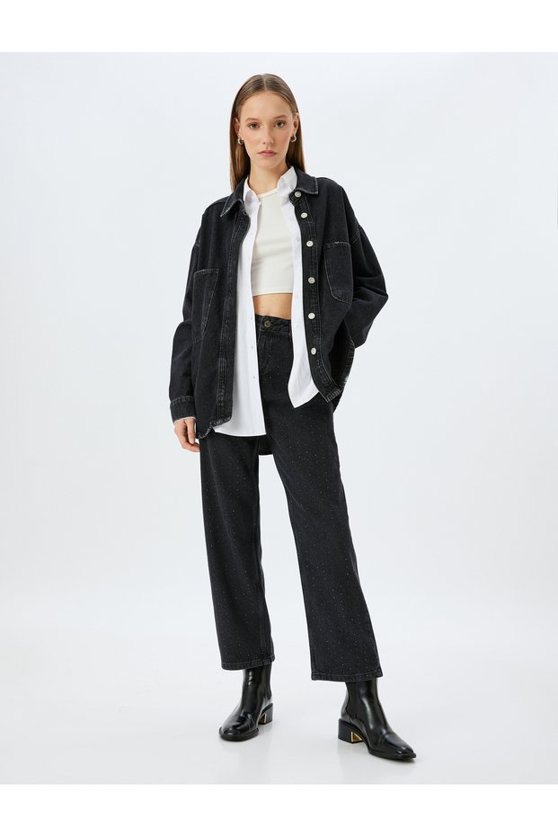 Cotton Pocketed Straight Leg Regular Waist Stoned Denim Trousers - Straight Fit Jean