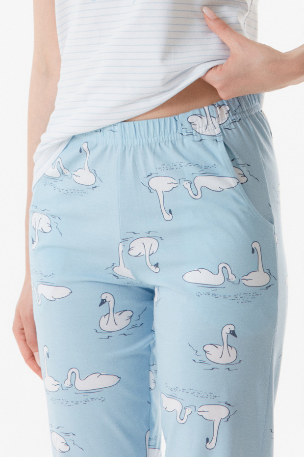 طقم بيجامة بنقشة البجعة - 7