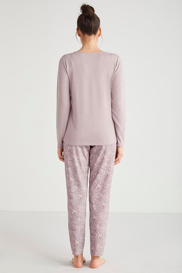 Yumuşak dokulu pijama takımı - 3
