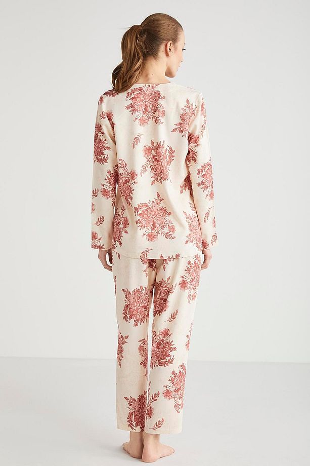 Yumuşak dokulu pijama takımı - 5