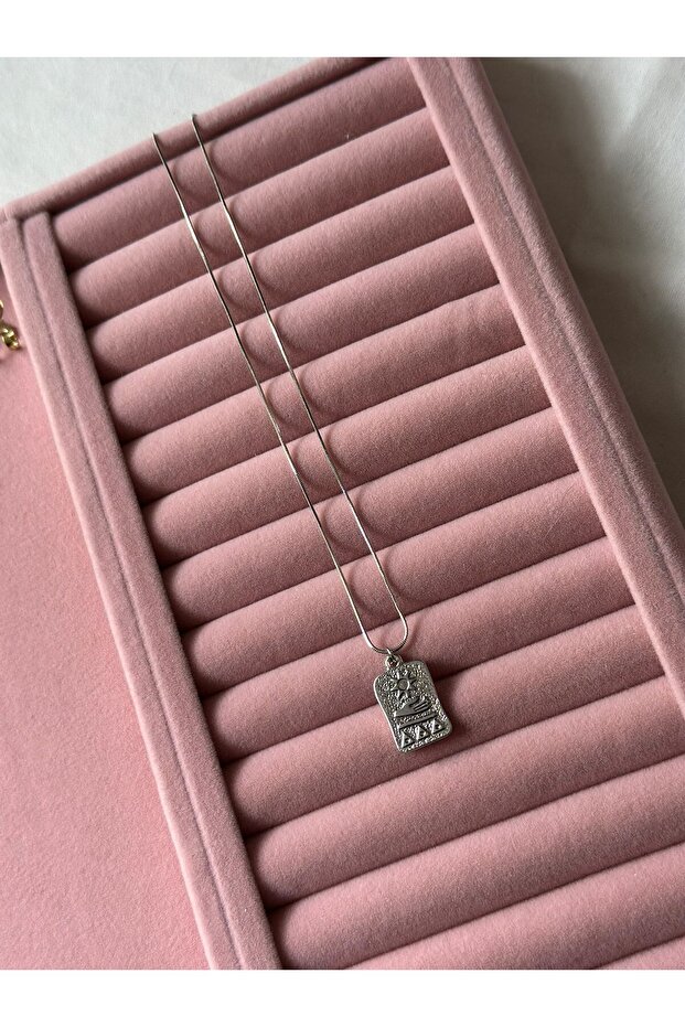 Embossed Vintage Steel Tarot Luck Necklace