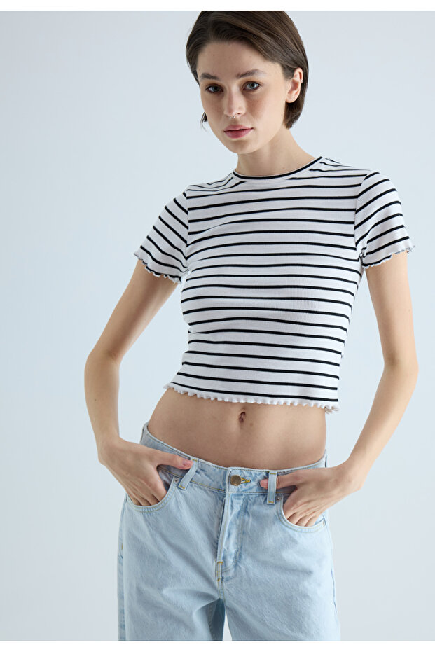 Women's Black and White Striped Crop Short Sleeve T-Shirt