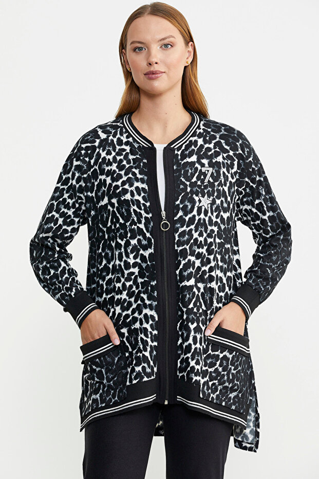 Gray Leopard Patterned Tunic and Pocket Set - 3