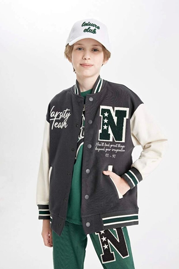 سترة بومبر برقبة دائرية موديل C7226 - 4