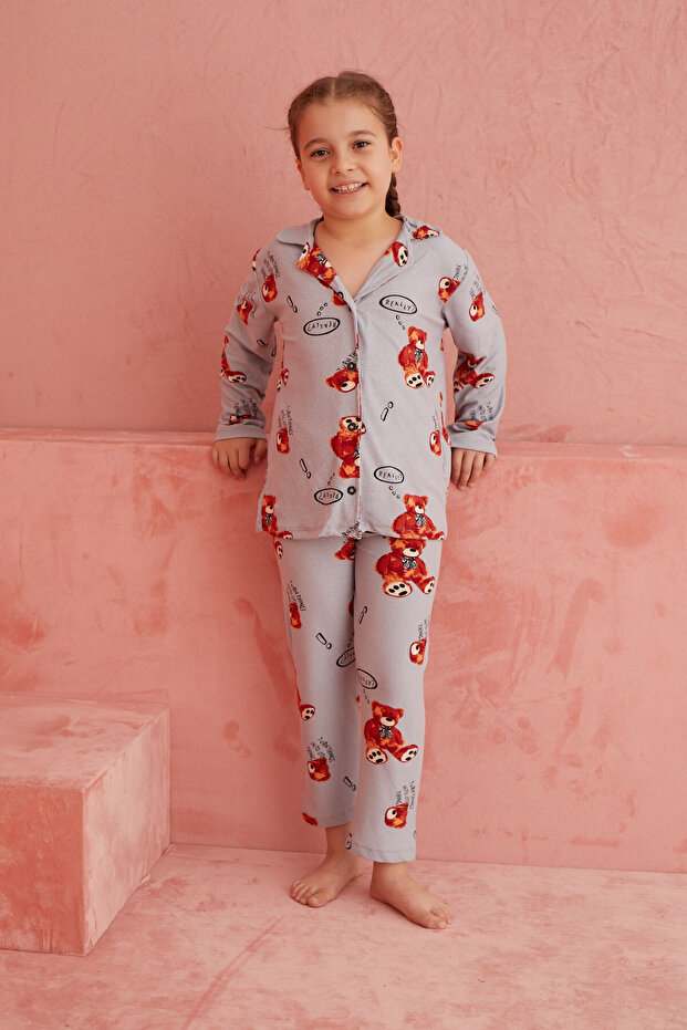 Gray Bear Patterned Front Buttoned Suede Pajama Set - 3
