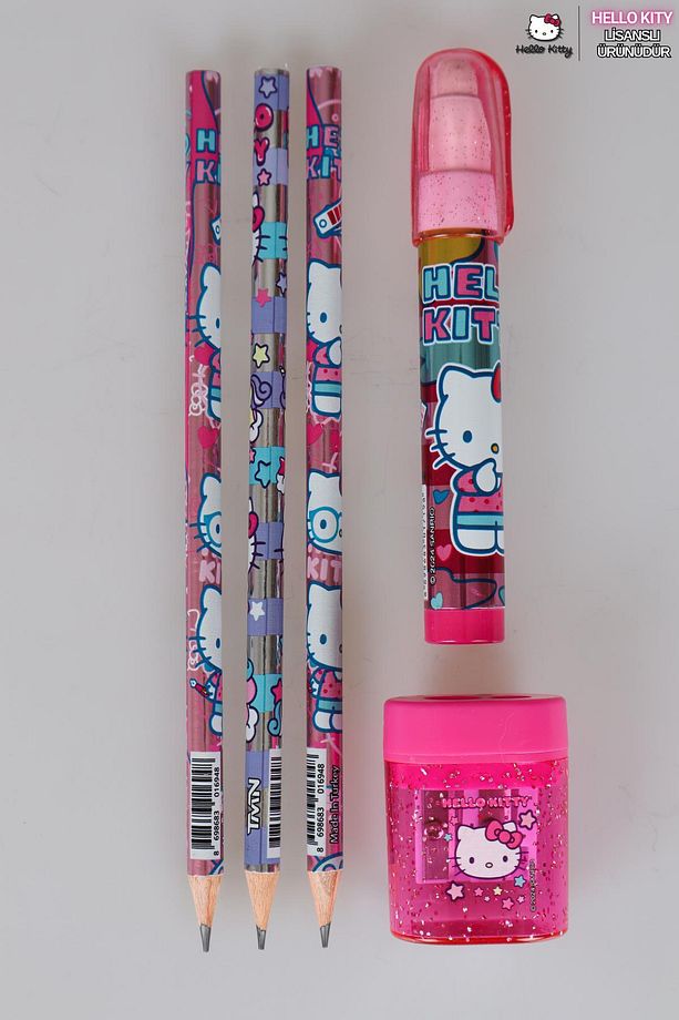 DEKOMUS İLE YENİ SEZON LİSANSLI HELLO KITTY 3 ADET KURŞUN KALEM,ROKET SİLGİ VE ÇİFT BIÇAKLI KALEMTRA - 1