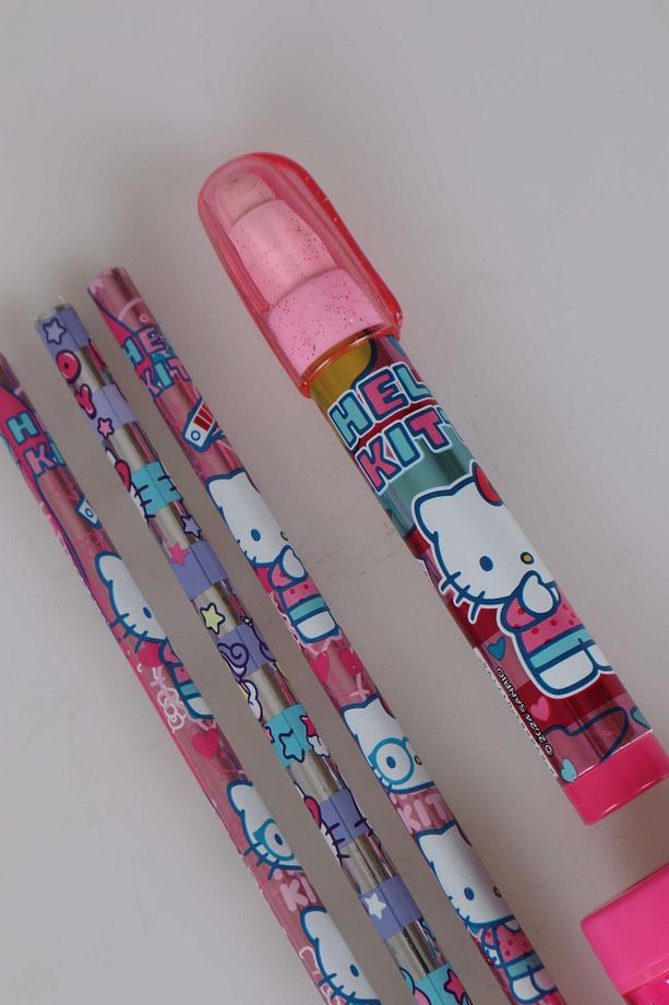 DEKOMUS İLE YENİ SEZON LİSANSLI HELLO KITTY 3 ADET KURŞUN KALEM,ROKET SİLGİ VE ÇİFT BIÇAKLI KALEMTRA - 4