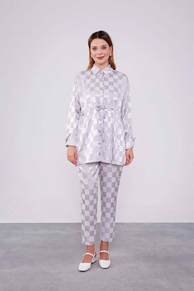 Geometric Pattern Double Set with Tunnel at the Waist - Gray - 1