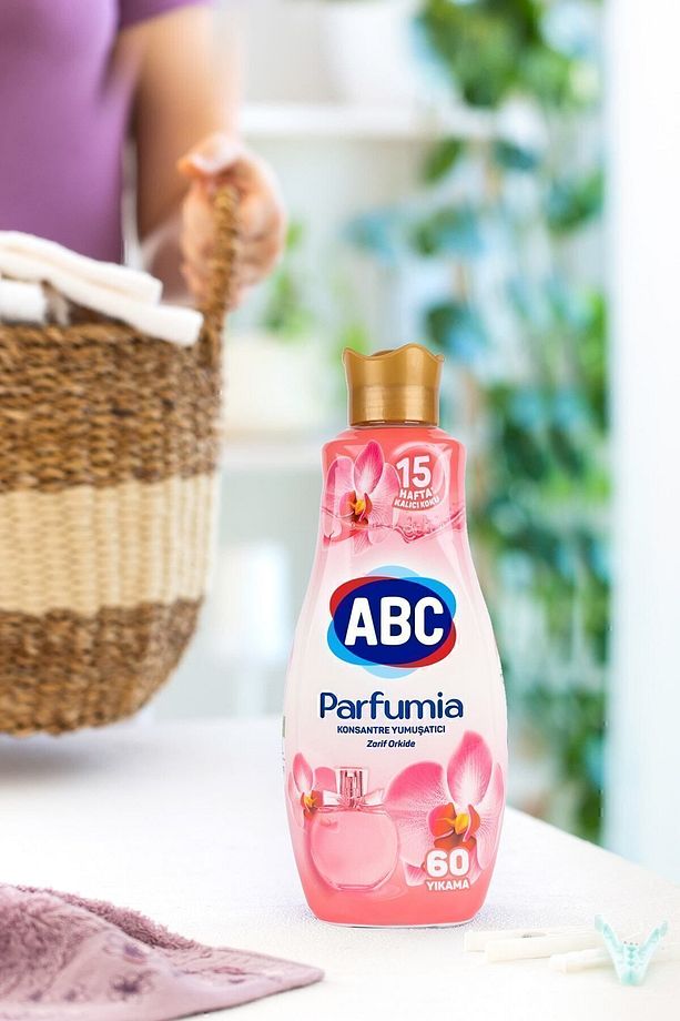Parfumia Konsantre Çamaşır Yumuşatıcısı Zarif Orkide 3 X 1440 ml - 4
