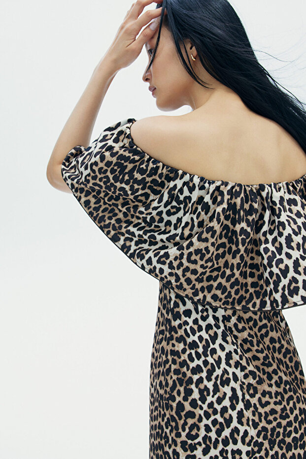 Omuzları Açık Elbise - 4