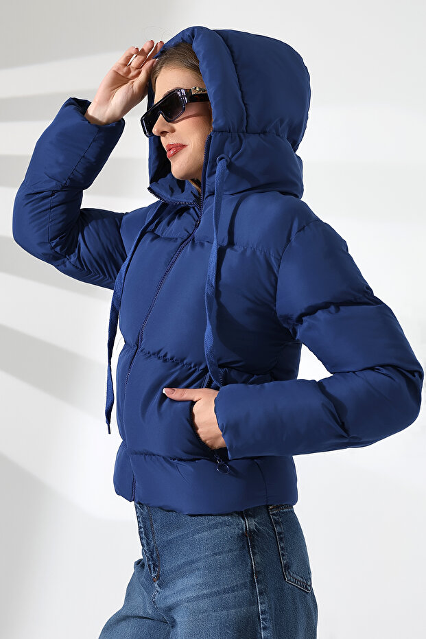 Kadın Kapüşonlu Şişme Mont - 5