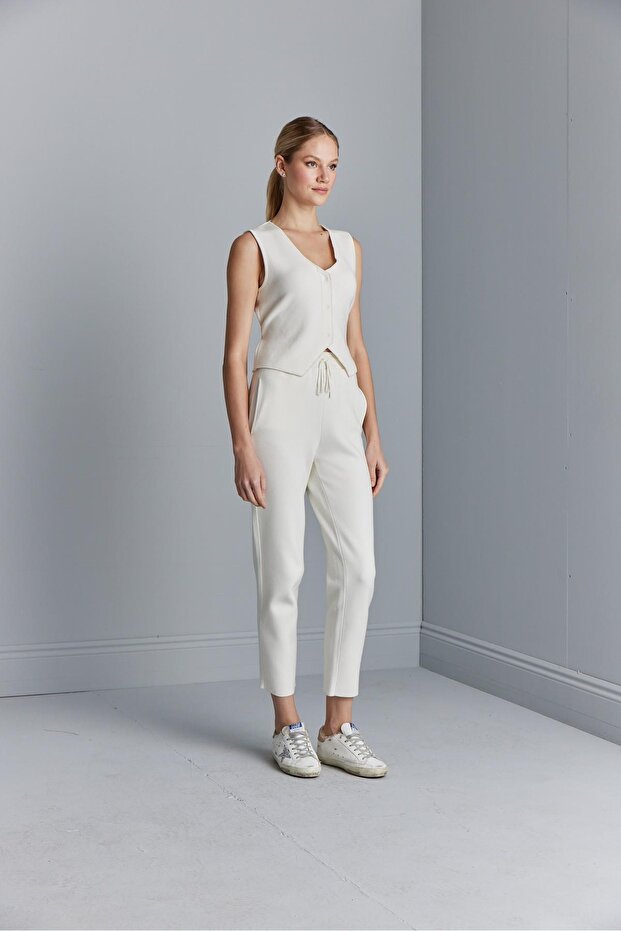 Kuşaklı Triko Yelek - 4