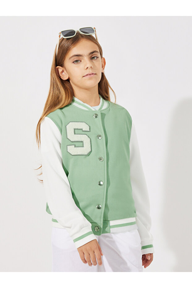 سترة جامعية بأكمام متباينة وطبعة حروف - 3