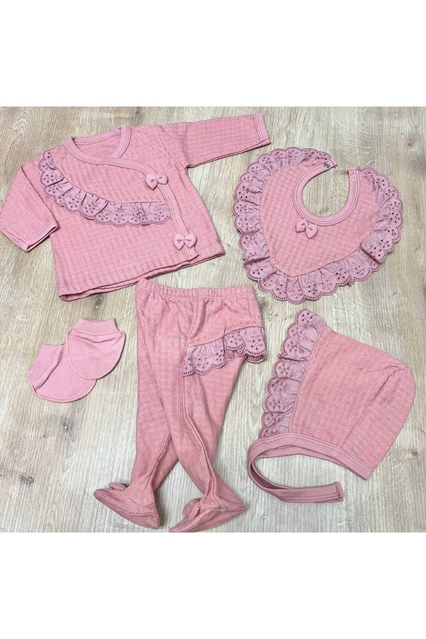 Newborn Baby Girl 5-Piece Hospital Discharge Set Bodysuit, Booties, under Hat, Gloves and Bib Baby Set
