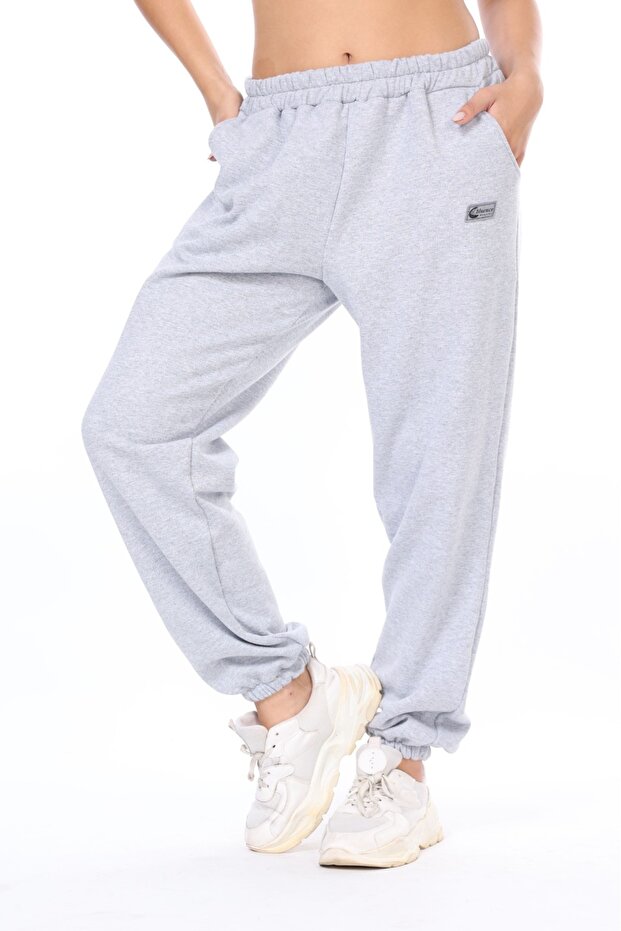 Comfortable and Light Jogger Sweatpants - 2