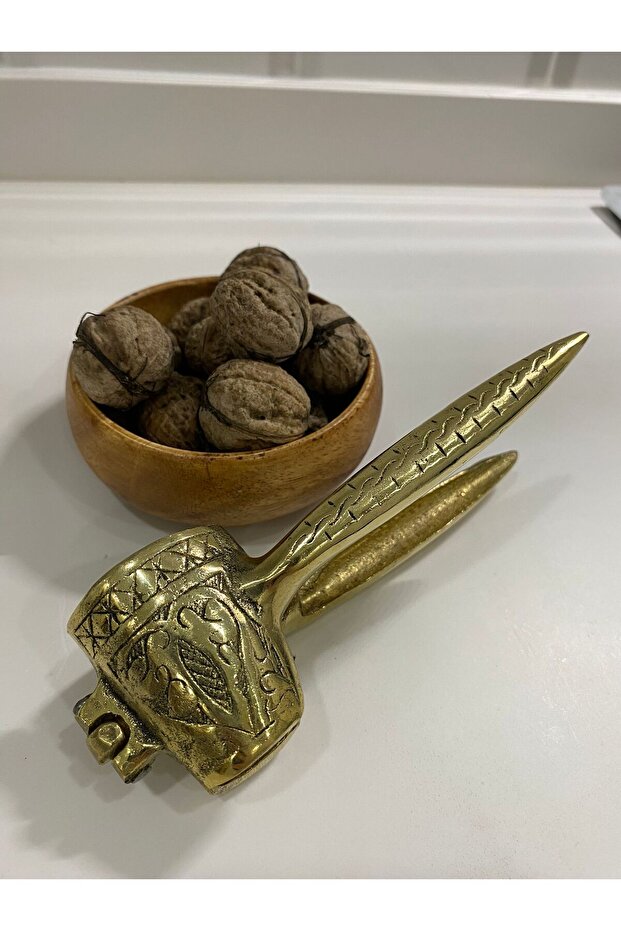 Copper casting walnut and hazelnut cracker - 6