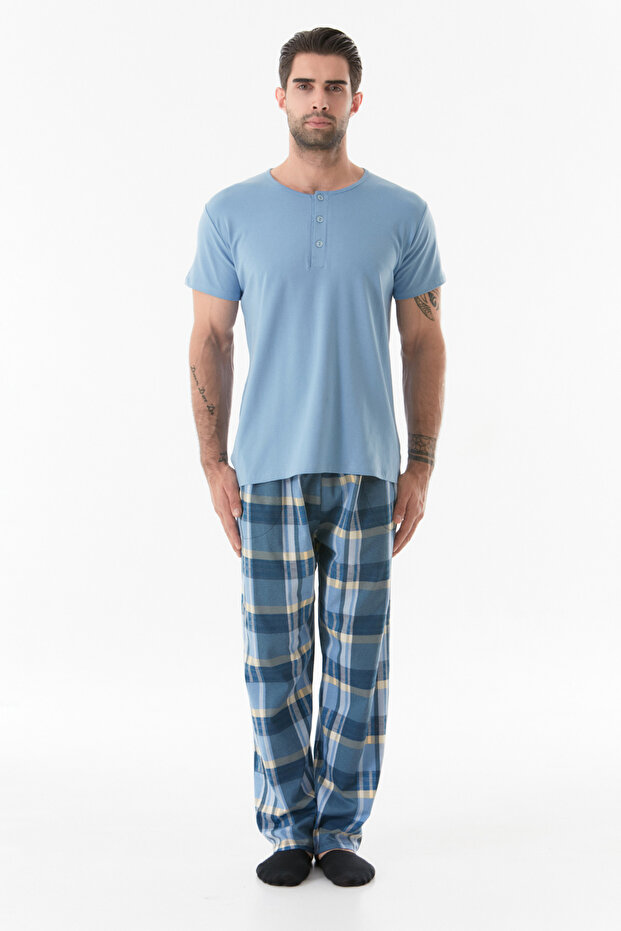 طقم بيجامة منقوشة بأزرار - 6