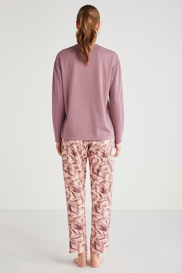 Yumuşak dokulu pijama takımı - 4