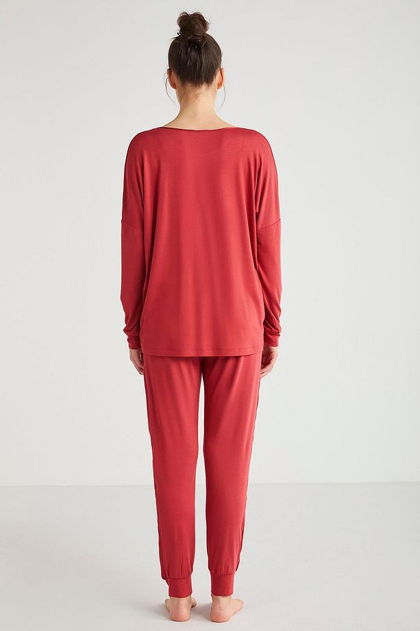 Yumuşak dokulu pijama takımı - 4