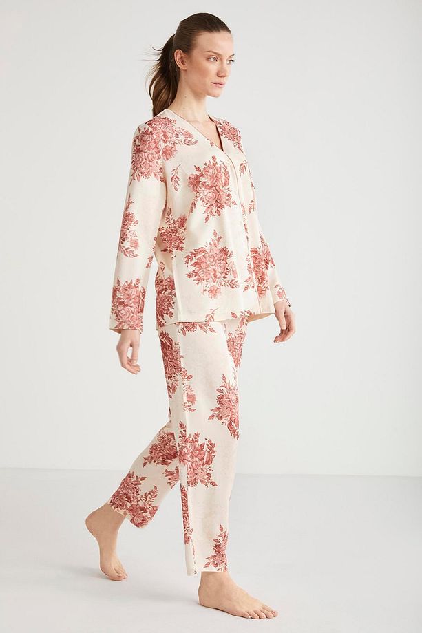 Yumuşak dokulu pijama takımı - 2