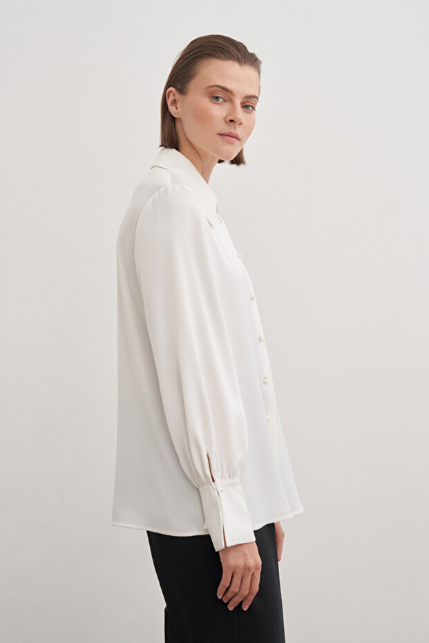 SİVRİ YAKALI BLUZ - 3