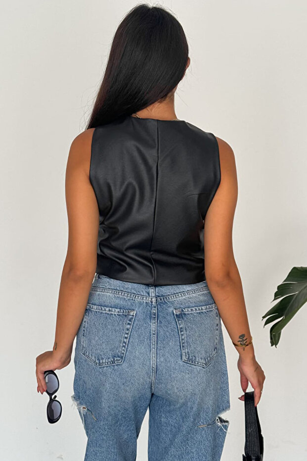 سترة جلدية سوداء - 5