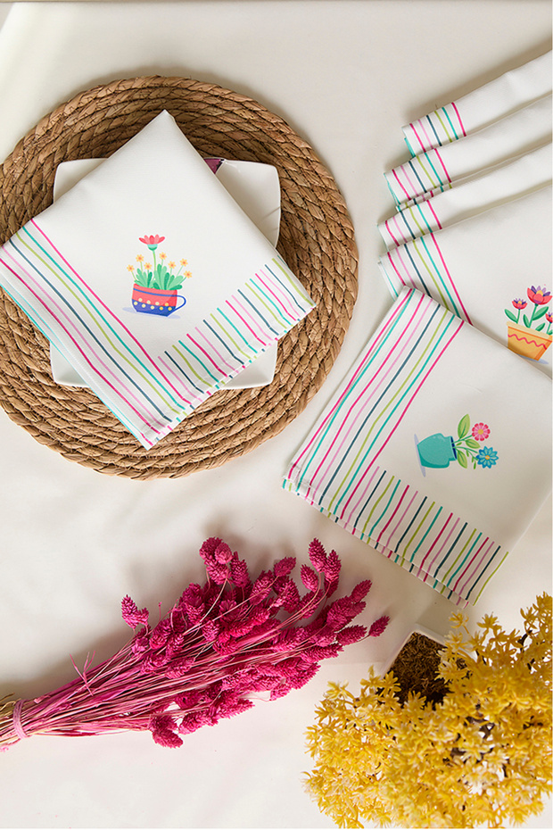Ays Home 6-Piece Colorful Striped Fabric Floral Napkin Set (6 Pcs)