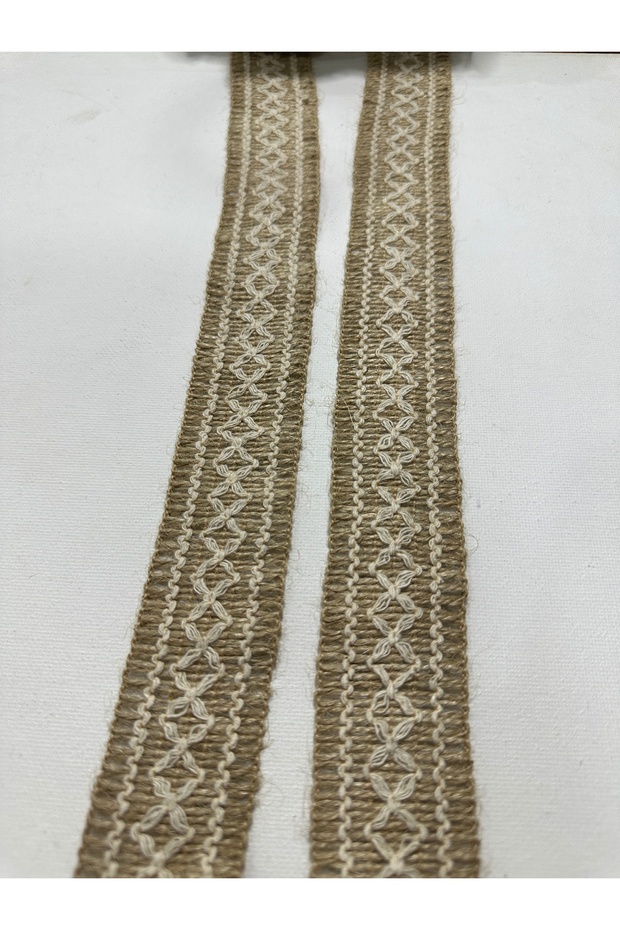 GENİŞ HASIR ÖRME ŞERİT - 2