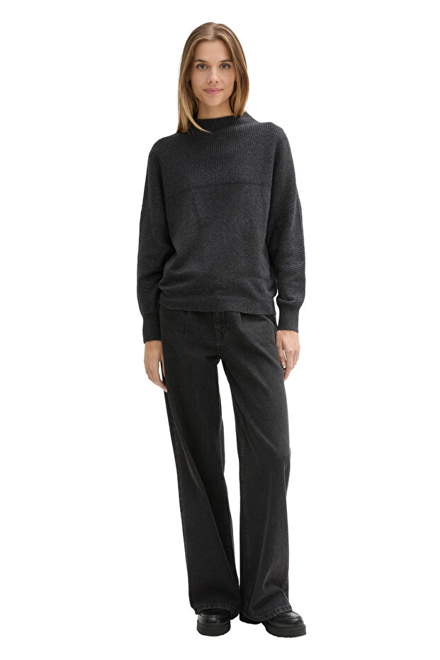 Structured Batwing Pullover - 1