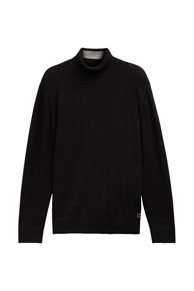 Basic Turtle Neck Knit - 5