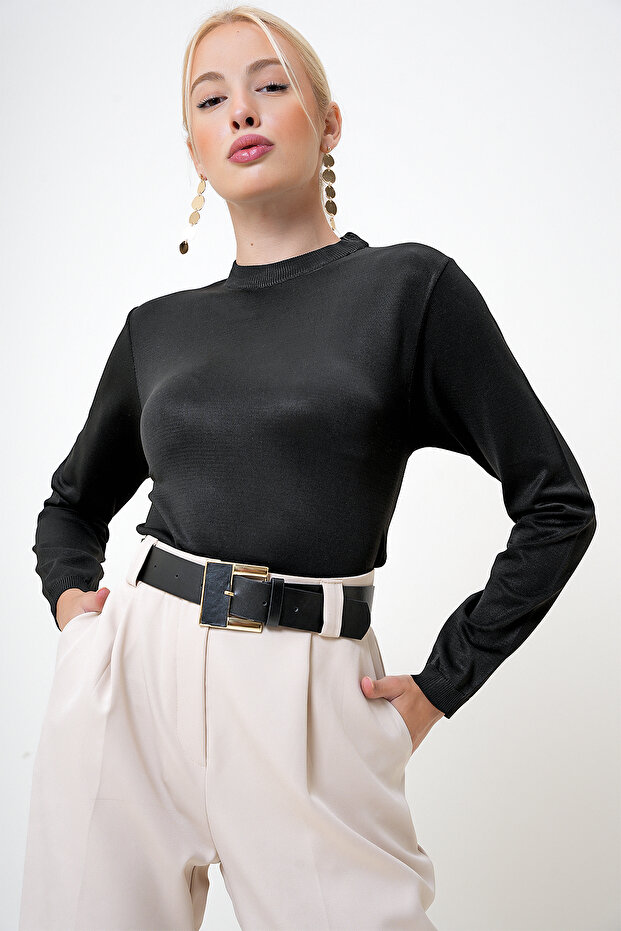 Kadın Siyah Bisiklet Yaka Basic Bluz PRM1064 - 3