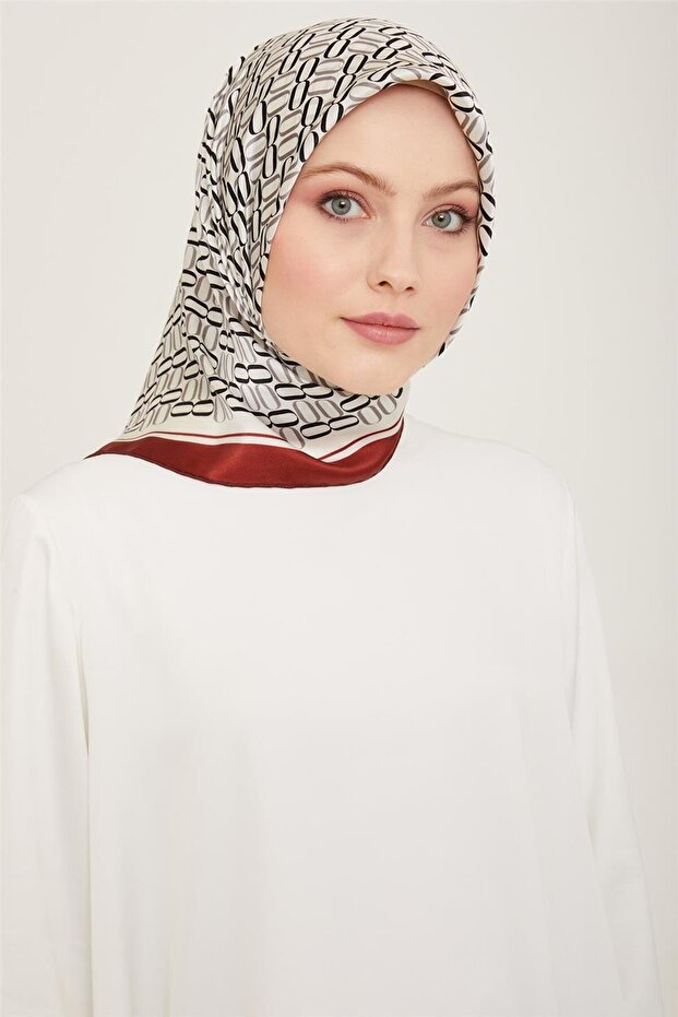 وشاح كلاسيكي منقوش تويل حرير 24Ya9149 8 09