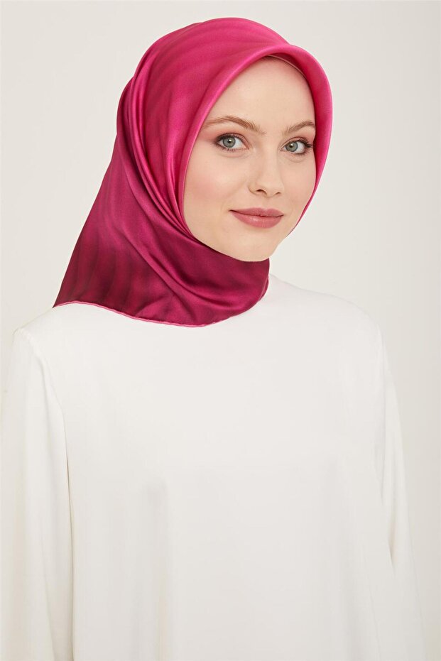 وشاح حريري كلاسيكي منقوش 24Ya9150 4 53