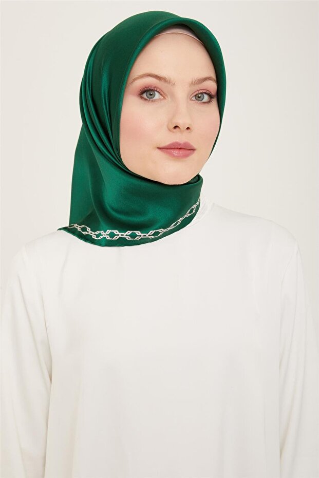 وشاح كلاسيكي منقوش تويل حرير 24Ya9154 53 86
