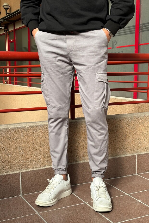 Men's Gabardine Pants with Elastic Waist and Cuffs, Cargo Pocket