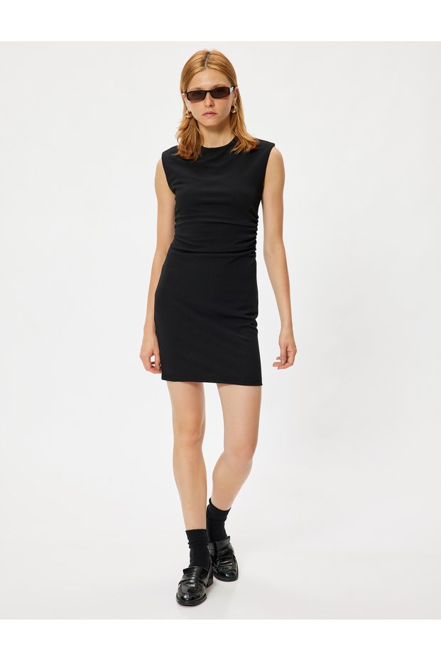 Mini Sleeveless Pencil Dress Round Neck Slim Fit