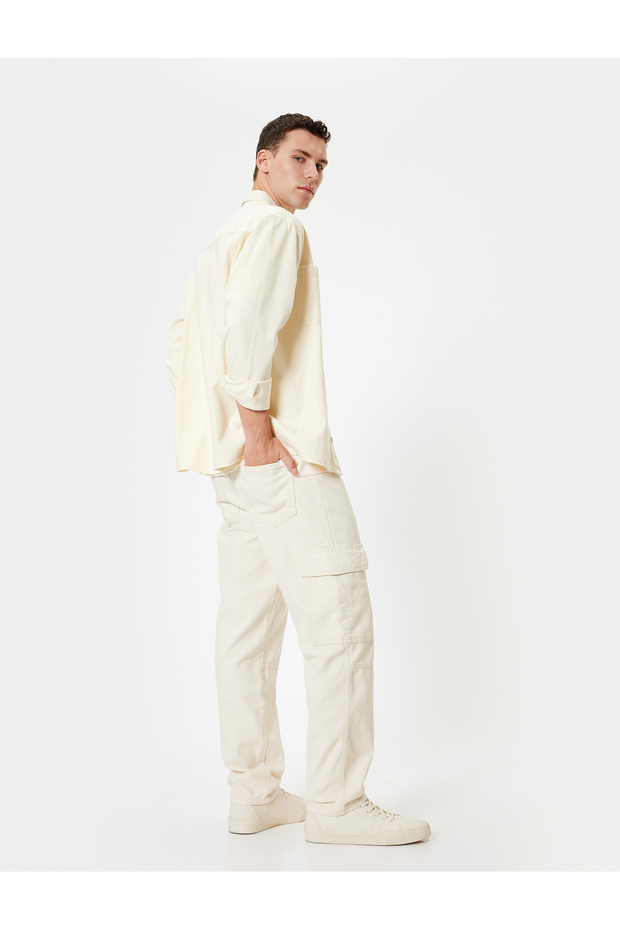 Cotton Oversize Cargo Jeans with Pocket Detail