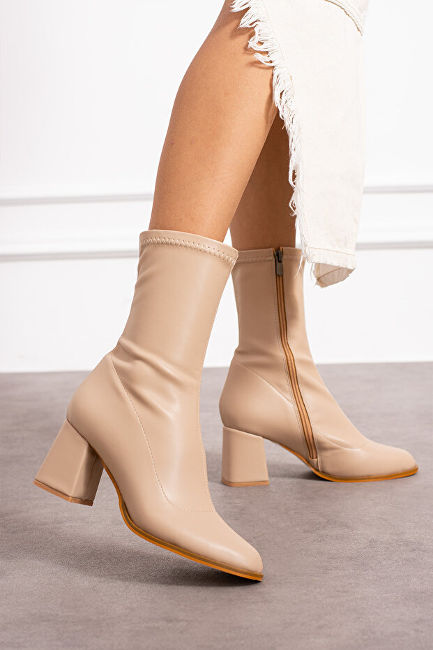 Emily Women's Heeled Stretch Boots - Cream
