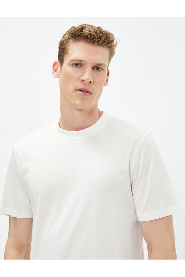Basic T-Shirt Slim Fit Crew Neck Cotton
