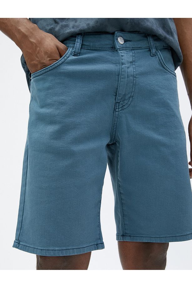 Gabardin Bermuda Şort Cep Detaylı Düğmeli Pamuklu - 5