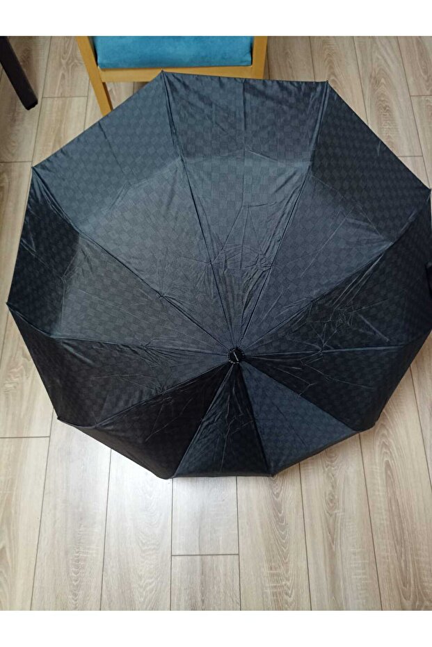 Siyah Şemsiye - 2