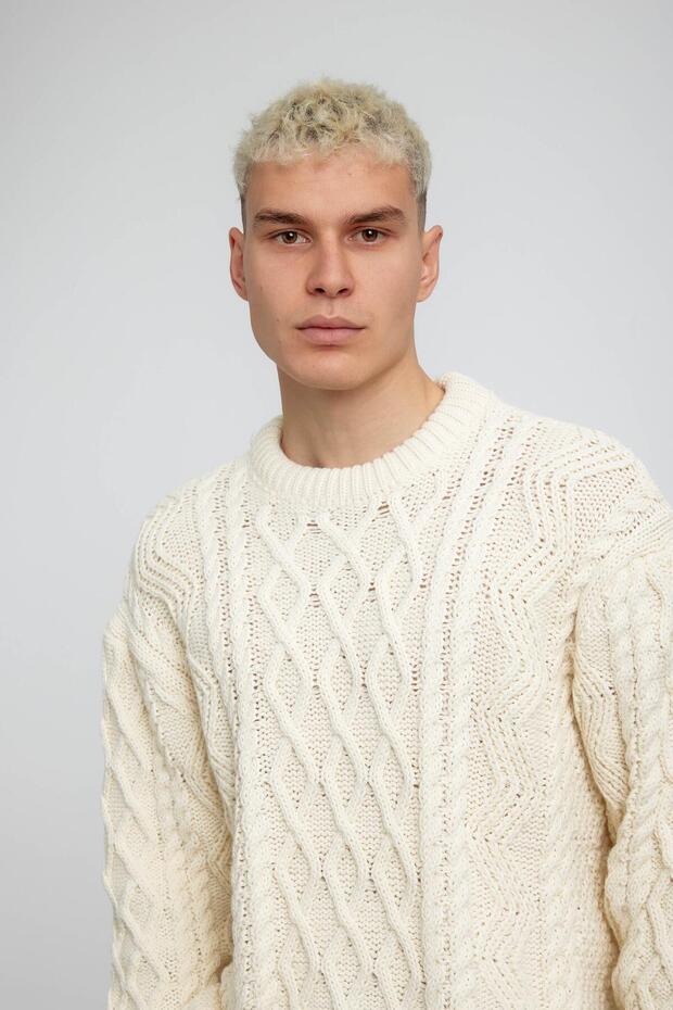 Ekru Beyaz Kalın Örme Triko - 3