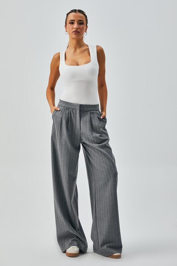 Women's Gray Wool Polyviscose Striped Palazzo Trousers 28078