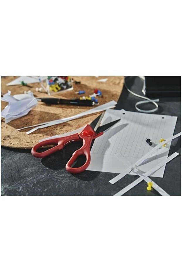 مقص مزدوج متعدد الأغراض باللون الأحمر - 2