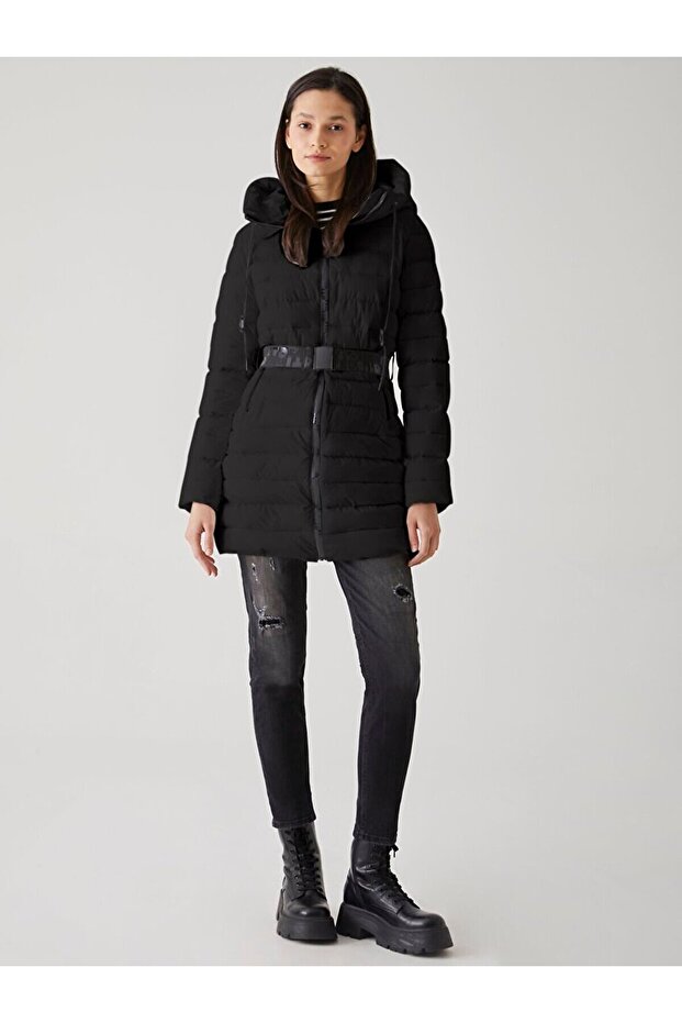 Kemerli Siyah Ceket - 1